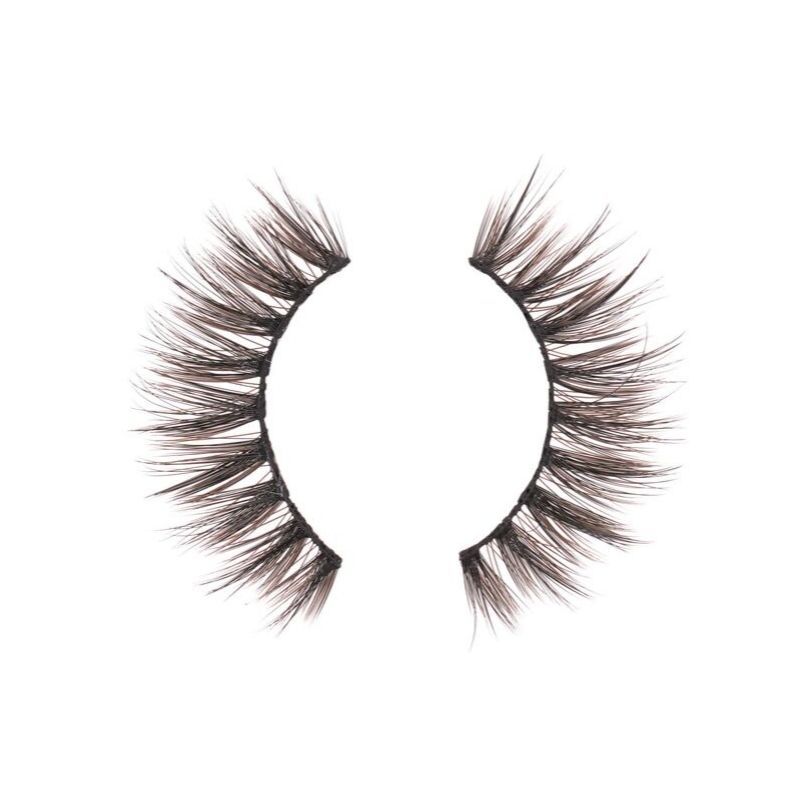 close up view of Rose faux 3D mink lashes